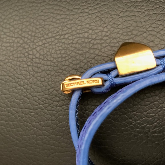 New Michael Kors Python Double Wrap Bracel… - Picture 3 of 5